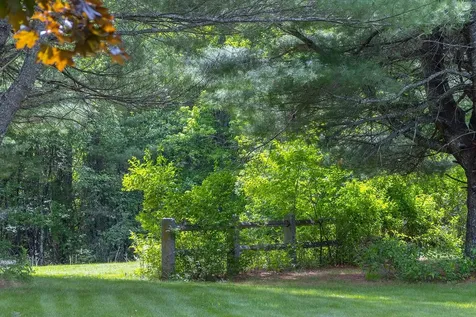 860 Briar Hill Road Hopkinton NH 03229