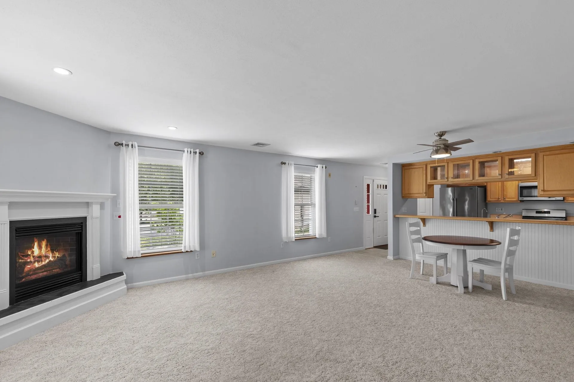 28 Lantern Lane Kingston NH 03848
