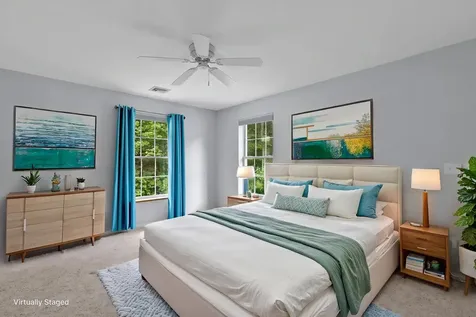 28 Lantern Lane Kingston NH 03848