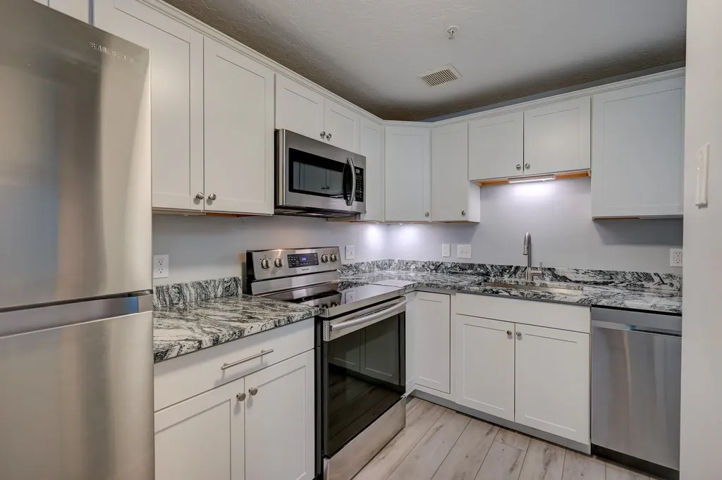 19 Saco Street Conway NH 03813
