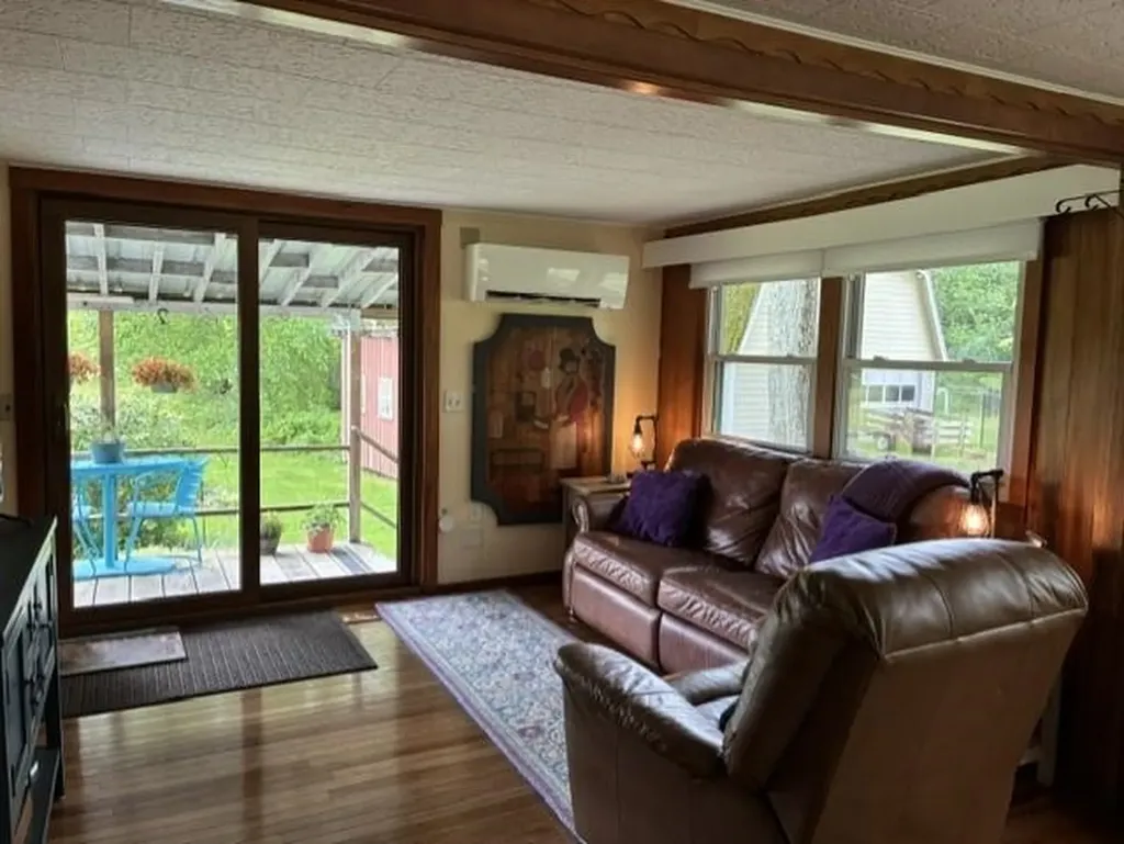 7-9 Mill Hill Road Madbury NH 03823