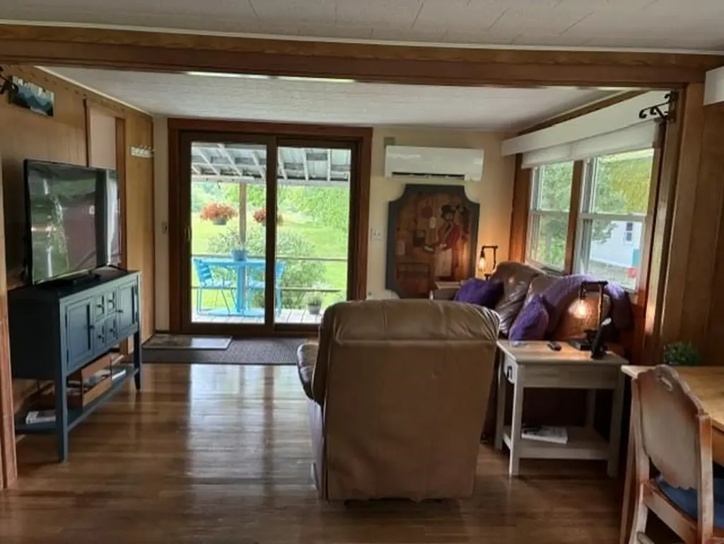 7-9 Mill Hill Road Madbury NH 03823