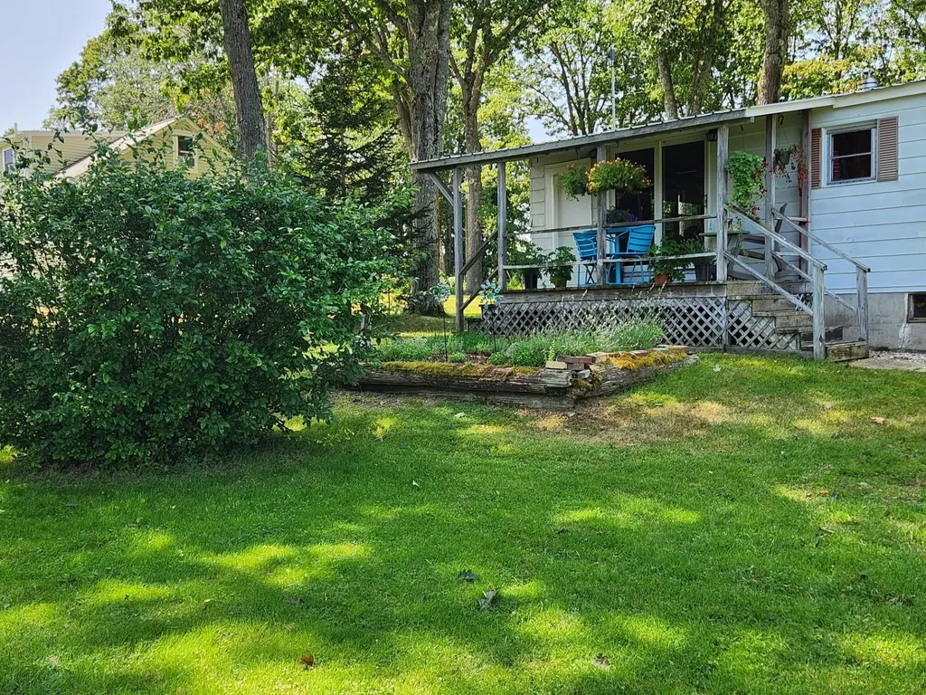 7-9 Mill Hill Road Madbury NH 03823