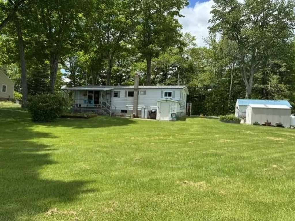 7-9 Mill Hill Road Madbury NH 03823