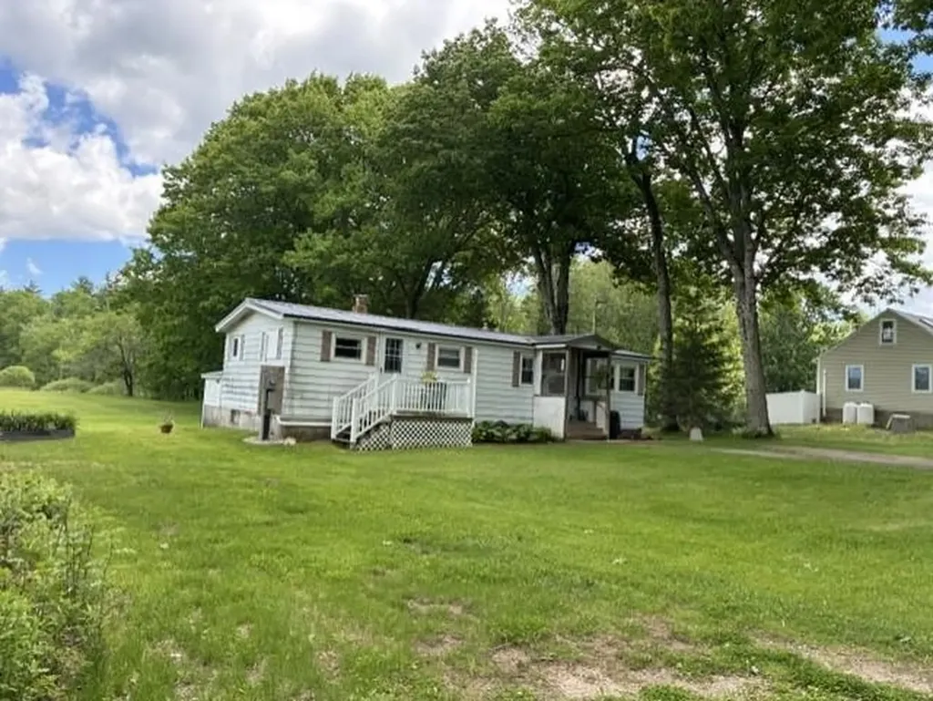 7-9 Mill Hill Road Madbury NH 03823