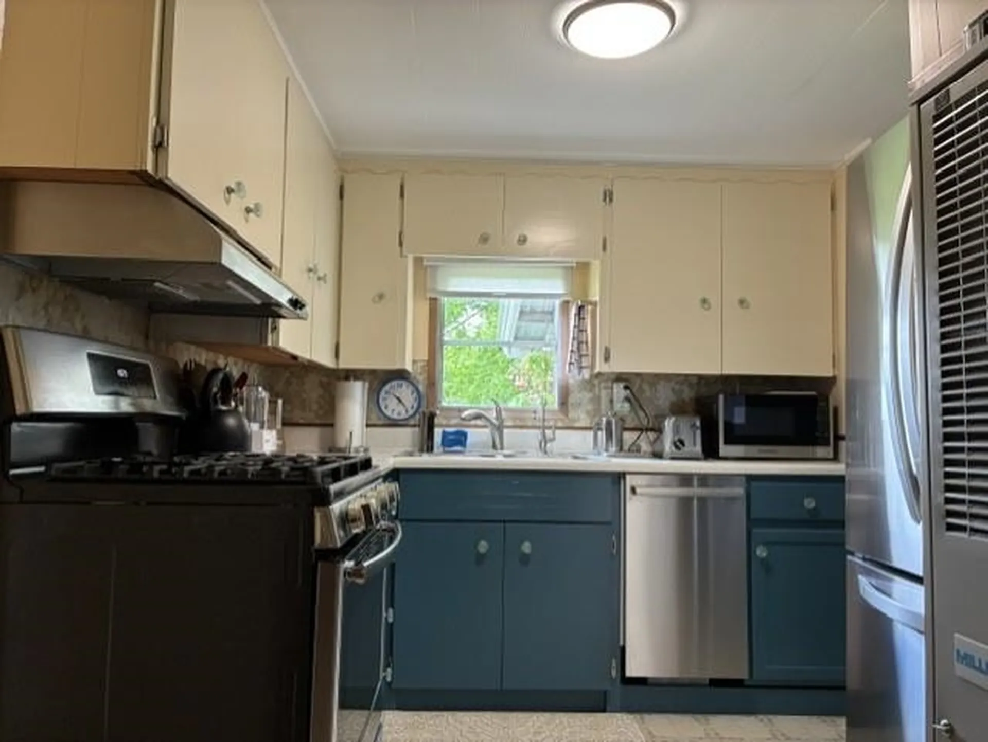 7-9 Mill Hill Road Madbury NH 03823