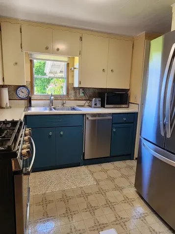 7-9 Mill Hill Road Madbury NH 03823