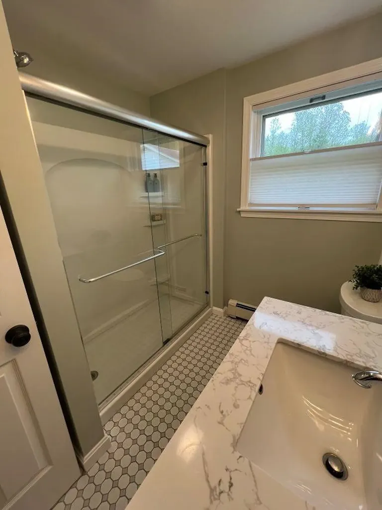 12 Harry's Way Colebrook NH 03576