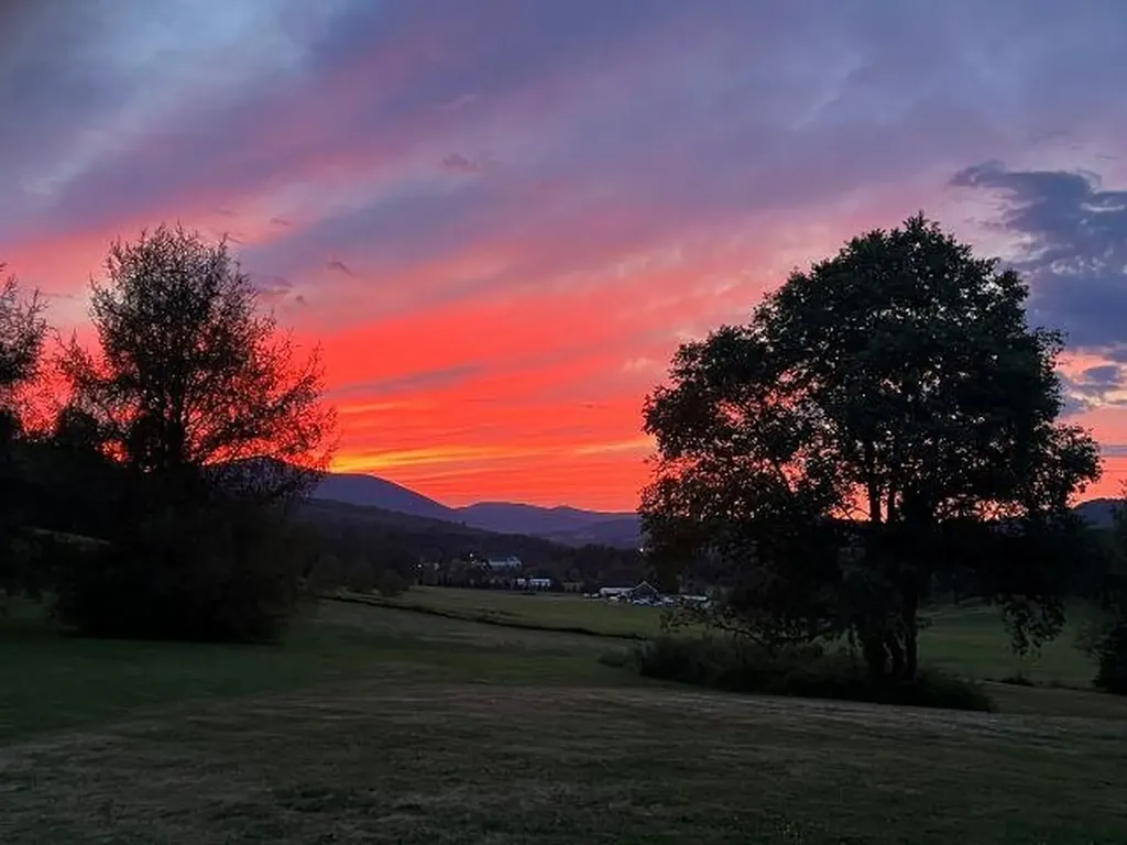 12 Harry's Way Colebrook NH 03576