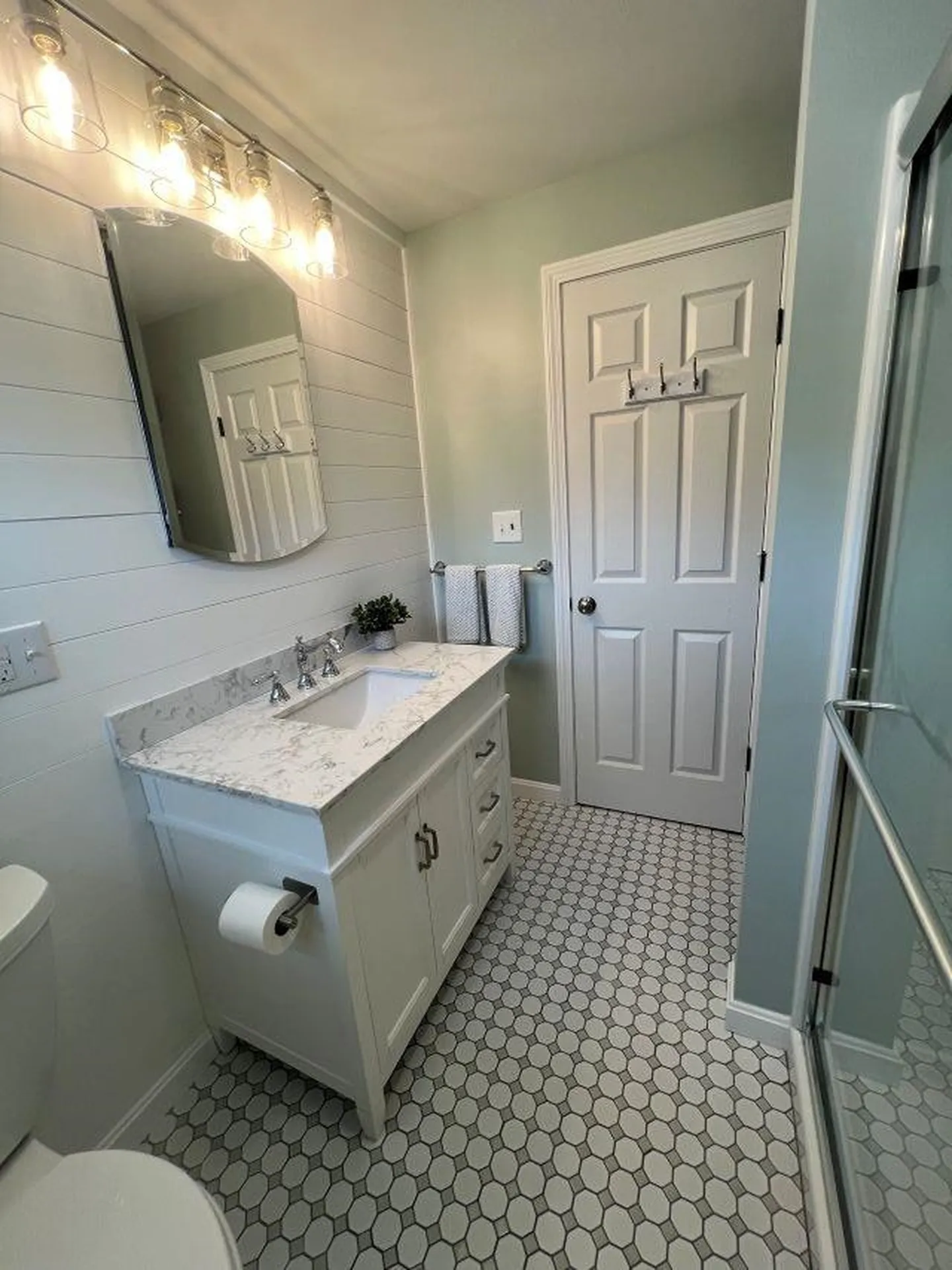 12 Harry's Way Colebrook NH 03576