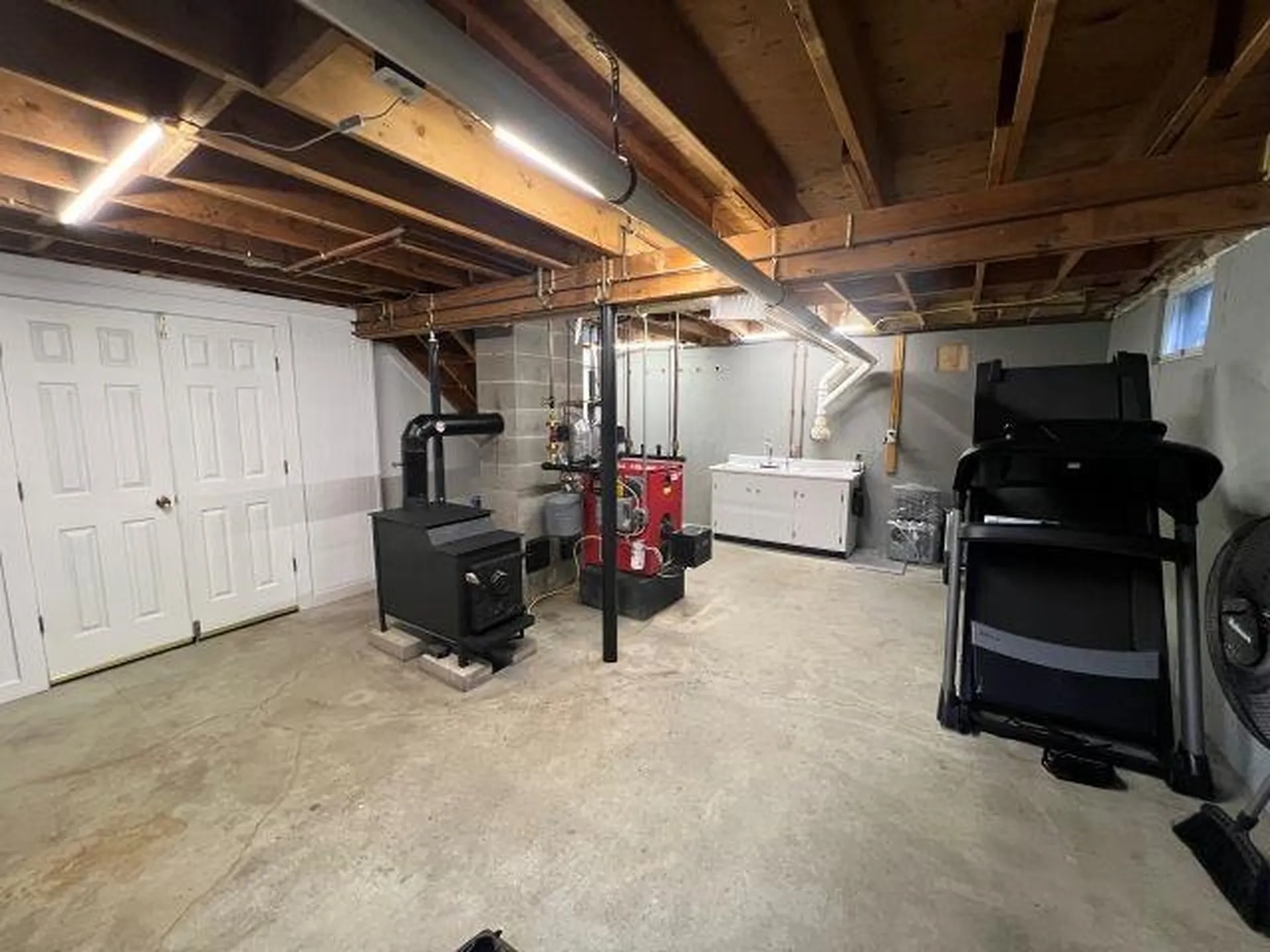 12 Harry's Way Colebrook NH 03576