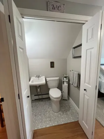 12 Harry's Way Colebrook NH 03576