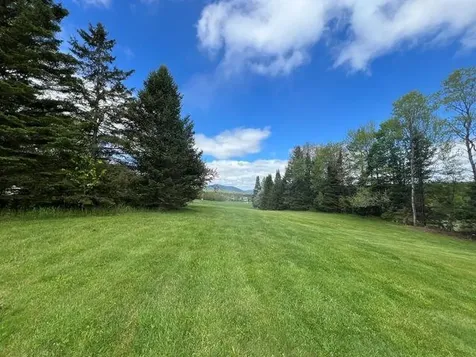 12 Harry's Way Colebrook NH 03576
