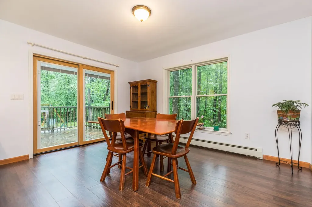 19 Glenn Hill Road Dover NH 03820