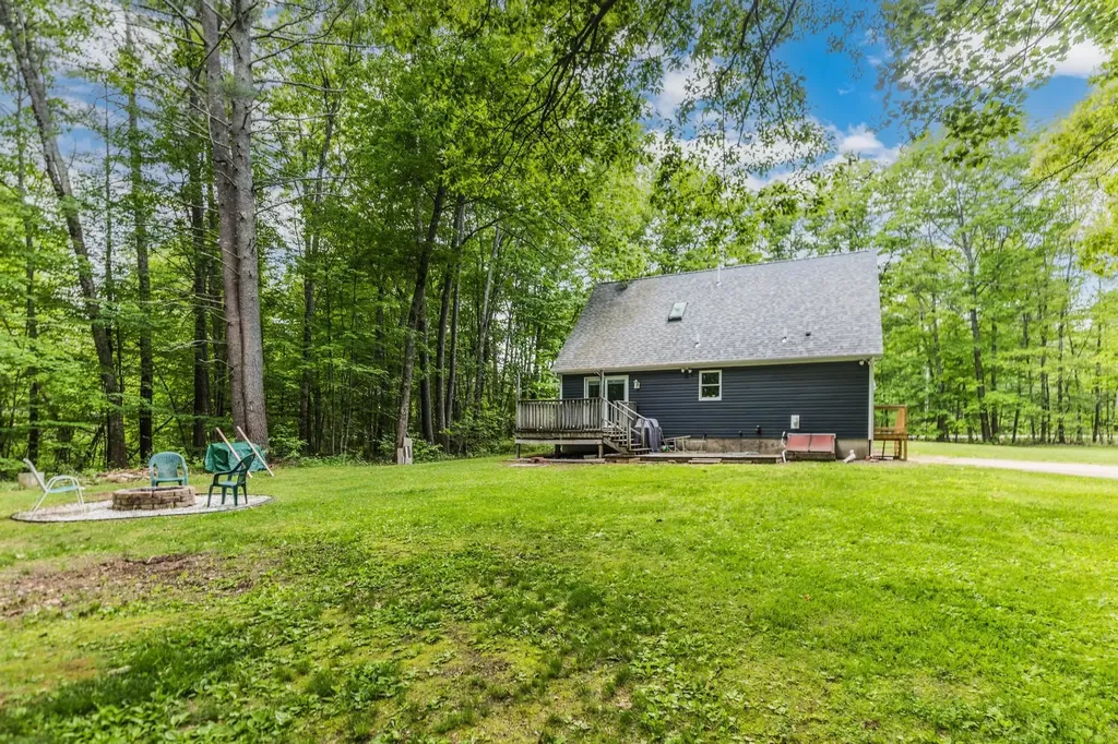 19 Glenn Hill Road Dover NH 03820