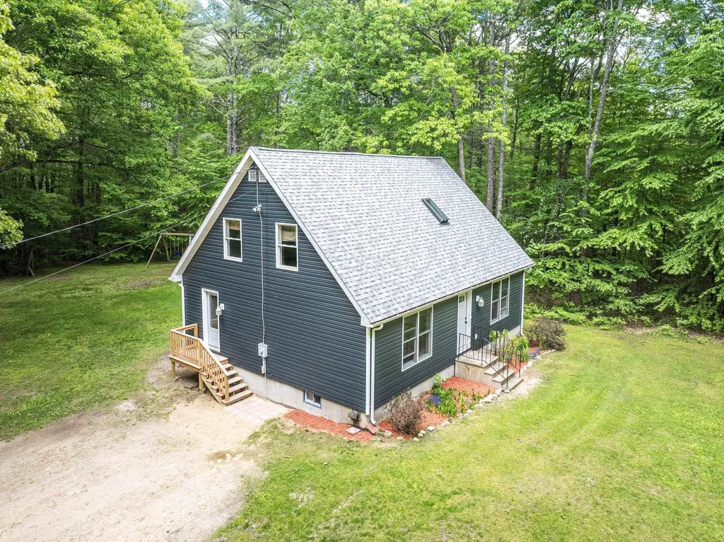 19 Glenn Hill Road Dover NH 03820