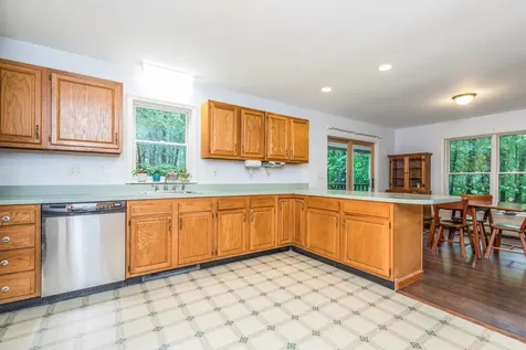 19 Glen Hill Road Dover NH 03820