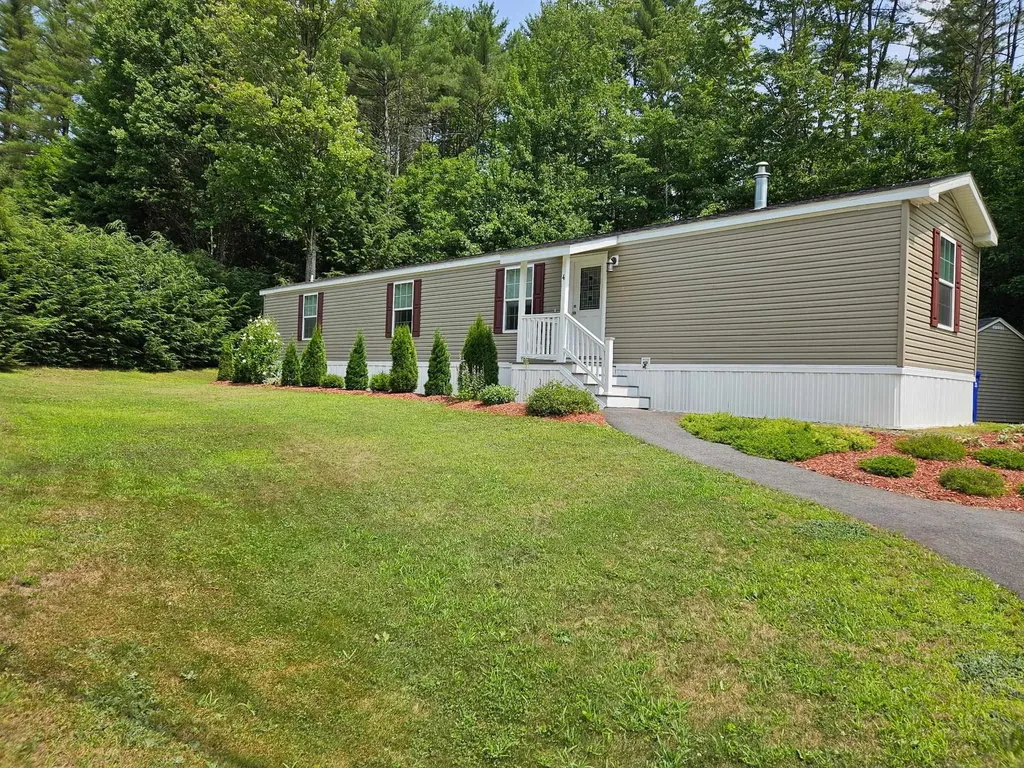 4 Hemlock Road Tilton NH 03276