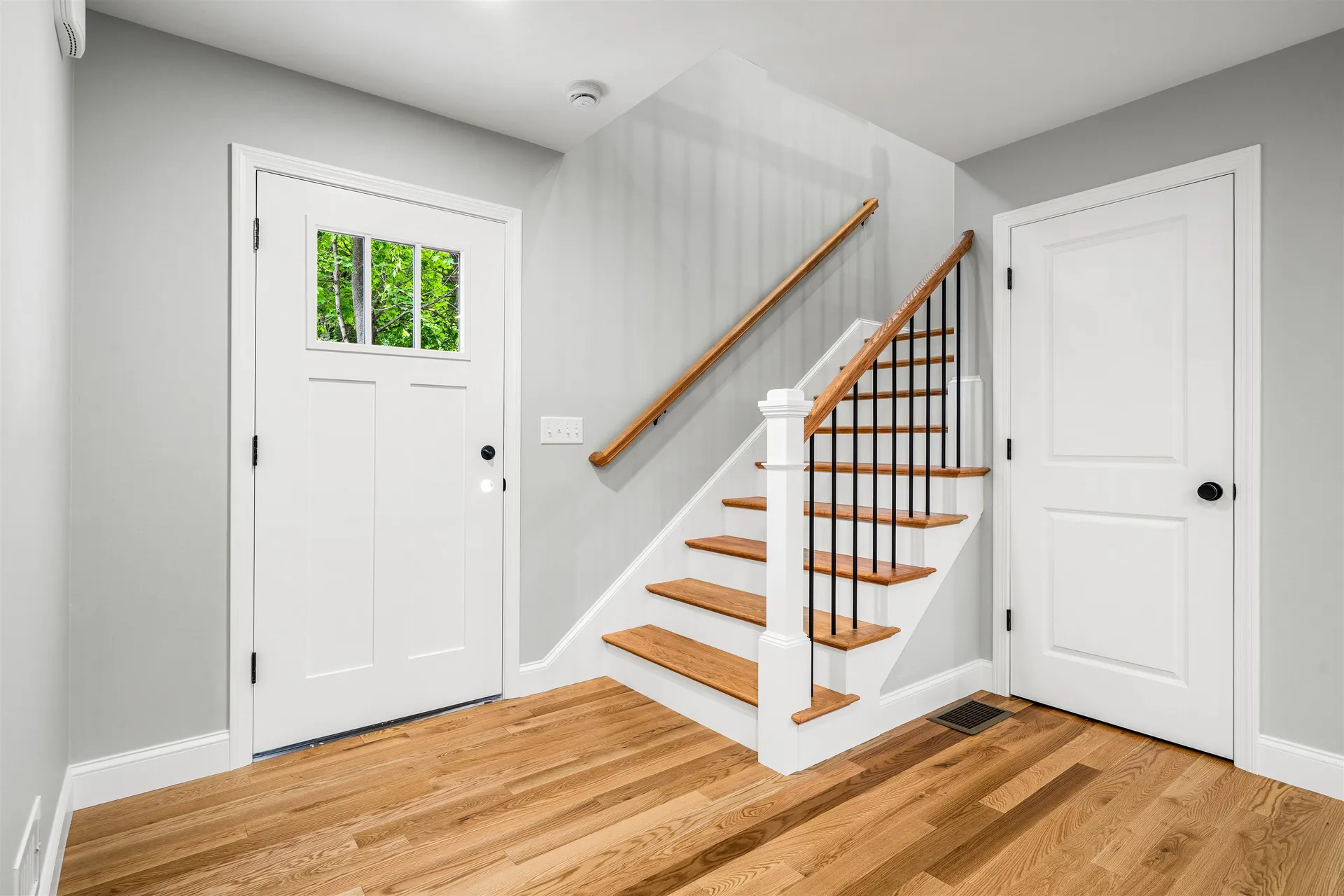 5 Daniel Street Somersworth NH 03878