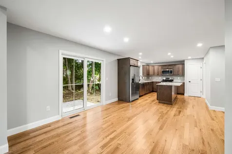 5 Daniel Street Somersworth NH 03878