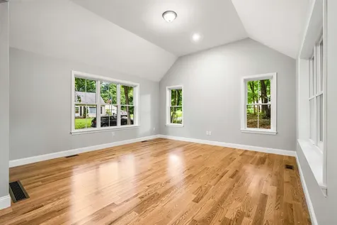 5 Daniel Street Somersworth NH 03878