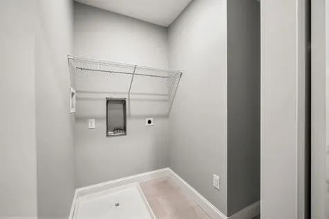 5 Daniel Street Somersworth NH 03878
