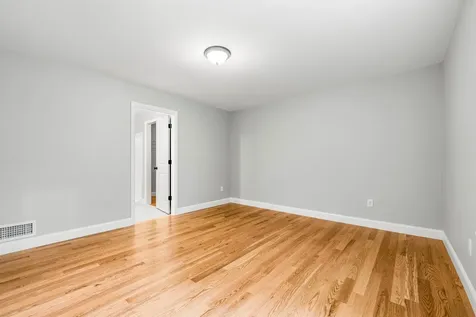 5 Daniel Street Somersworth NH 03878