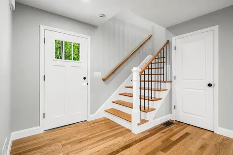 5 Daniel Street Somersworth NH 03878