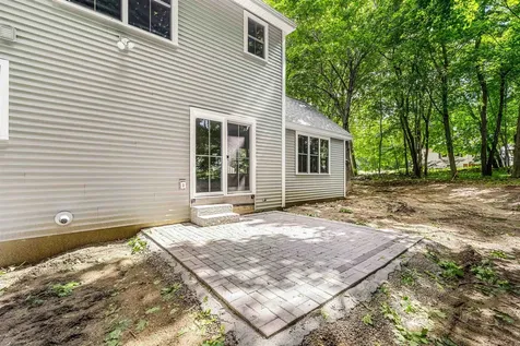 5 Daniel Street Somersworth NH 03878