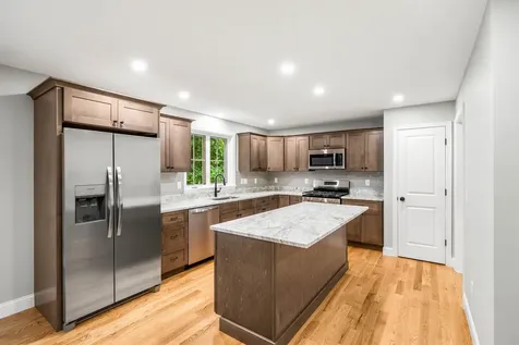 5 Daniel Street Somersworth NH 03878