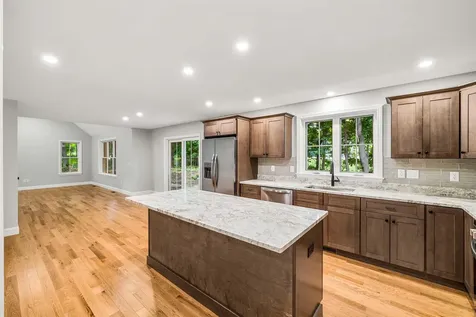 5 Daniel Street Somersworth NH 03878