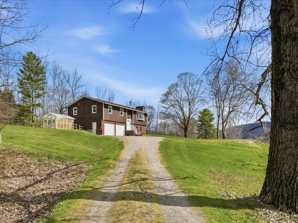 12 Briar Patch Lane Underhill VT 05489
