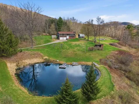 12 Briar Patch Lane Underhill VT 05489