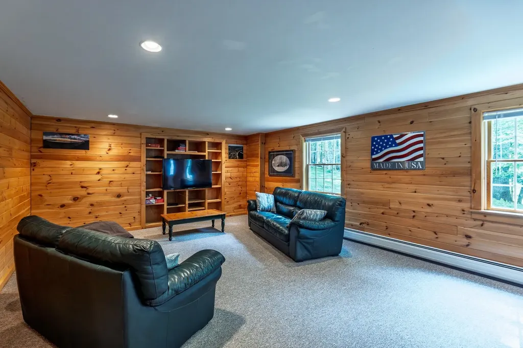 5 Grant Road Hanover NH 03755
