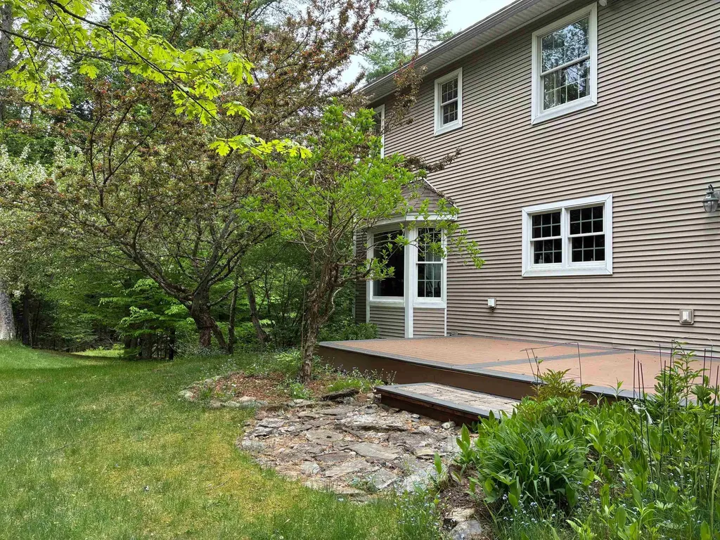 5 Grant Road Hanover NH 03755