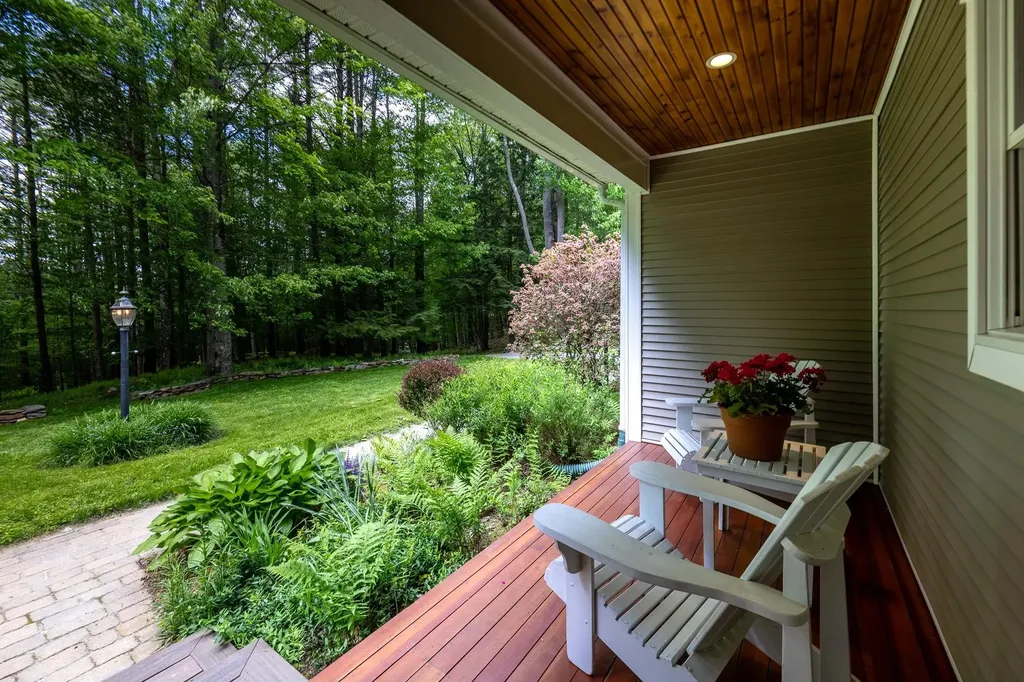 5 Grant Road Hanover NH 03755