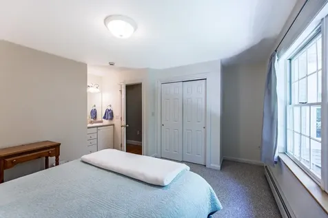 5 Grant Road Hanover NH 03755