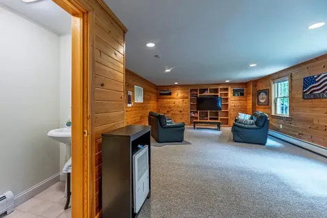 5 Grant Road Hanover NH 03755