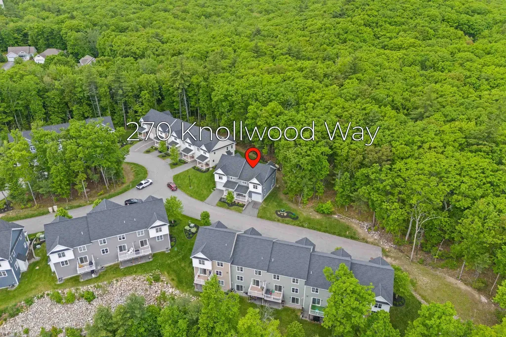 270 Knollwood Way Manchester NH 03102