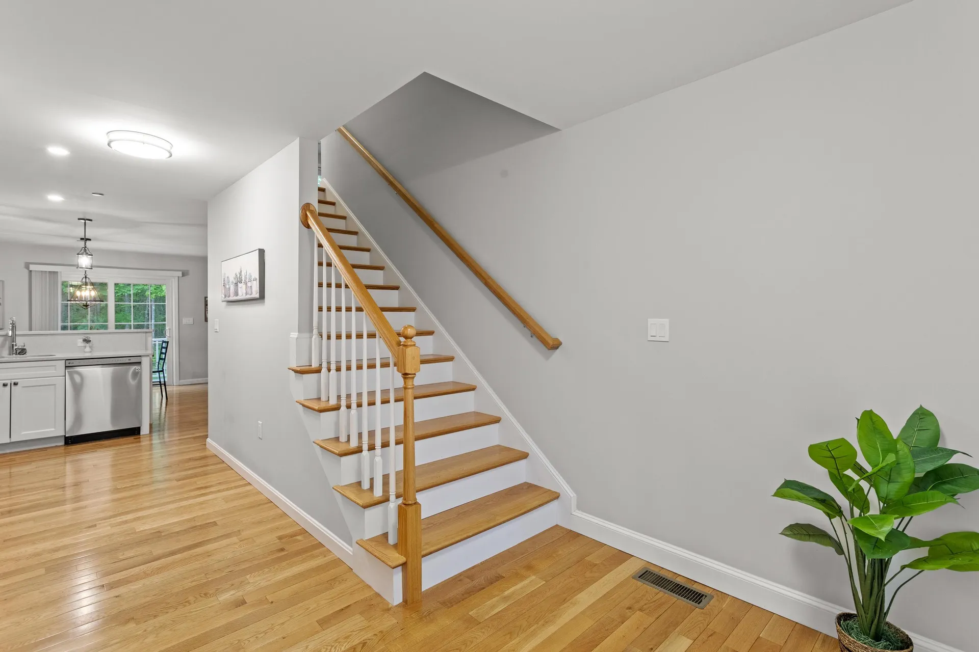 270 Knollwood Way Manchester NH 03102