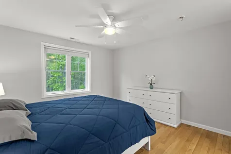 270 Knollwood Way Manchester NH 03102