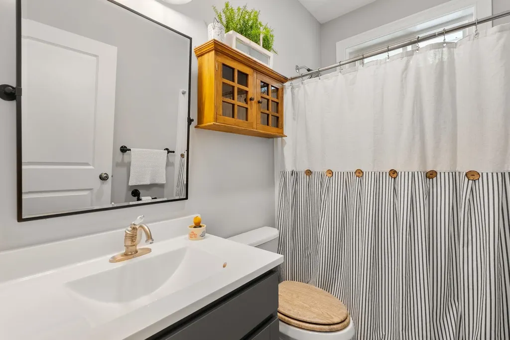 181 Boynton Hill Road Milford NH 03055