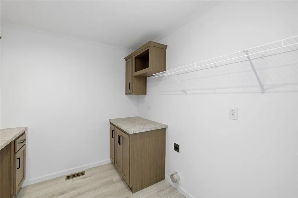 2 Wentworth Avenue Tilton NH 03276