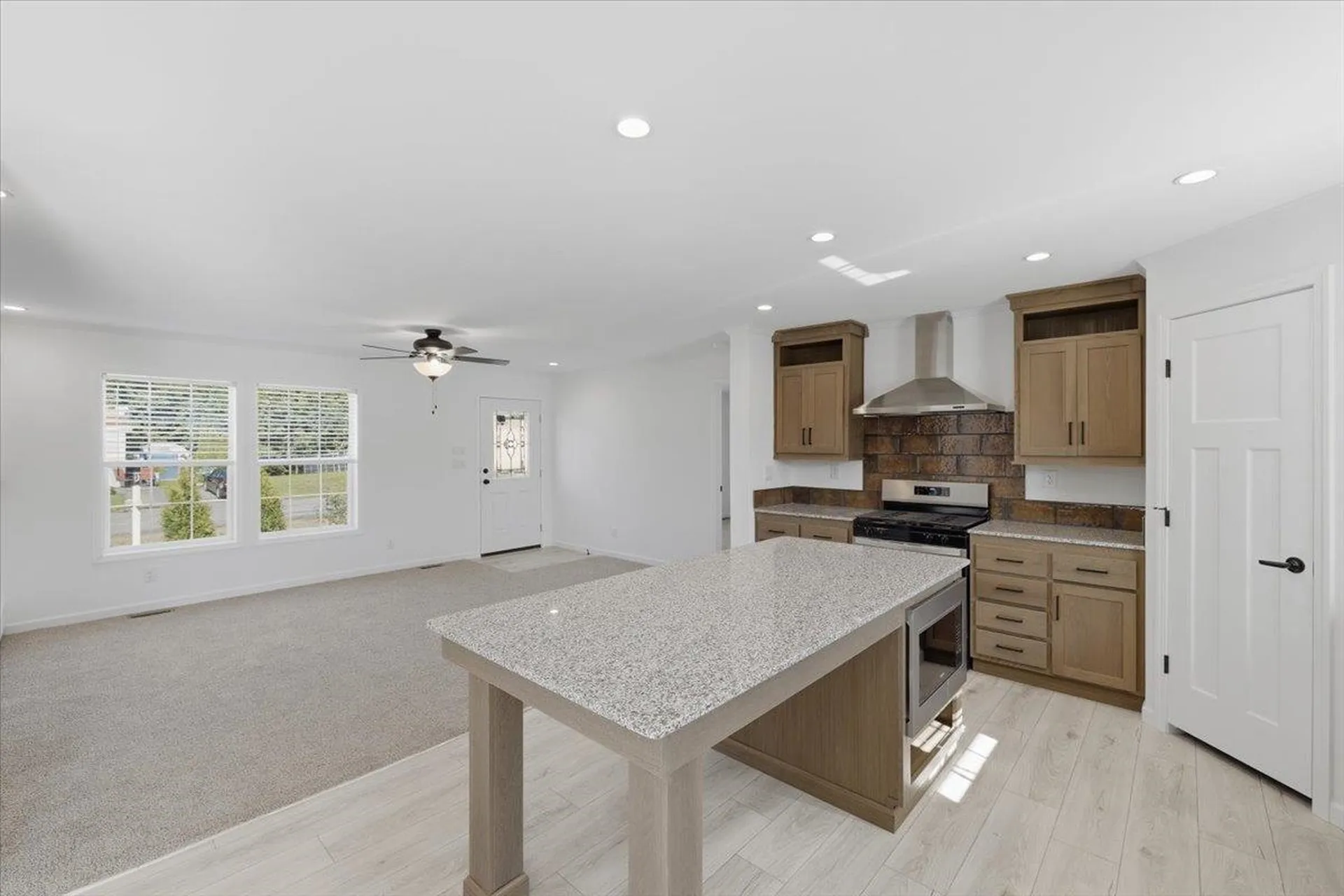 2 Wentworth Avenue Tilton NH 03276