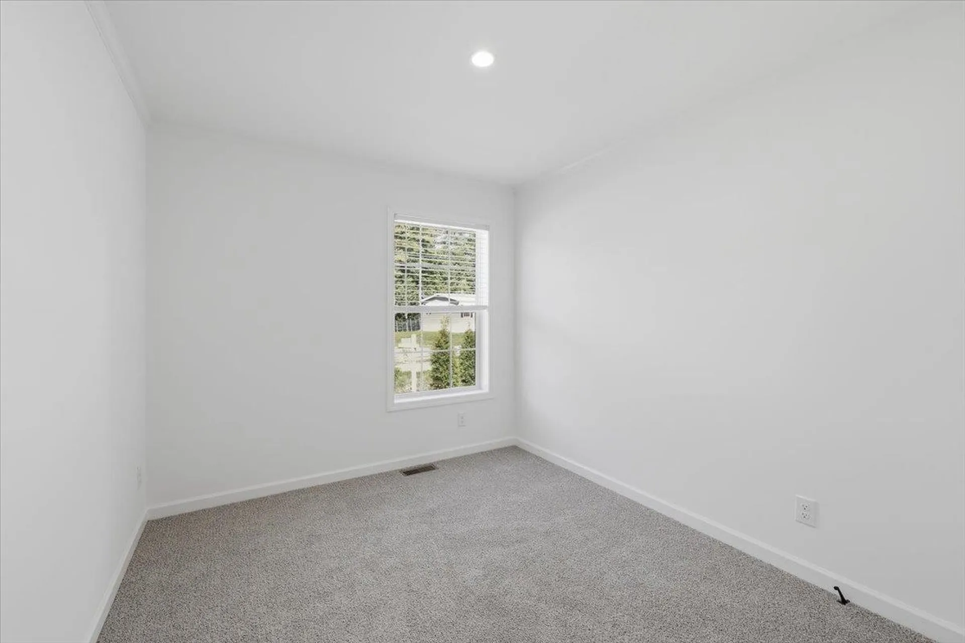 2 Wentworth Avenue Tilton NH 03276