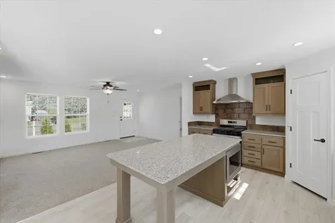 2 Wentworth Avenue Tilton NH 03276