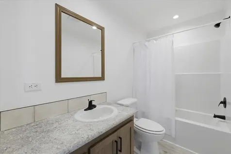 2 Wentworth Avenue Tilton NH 03276