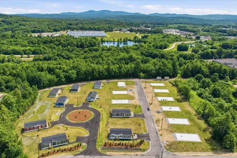 2 Wentworth Avenue Tilton NH 03276