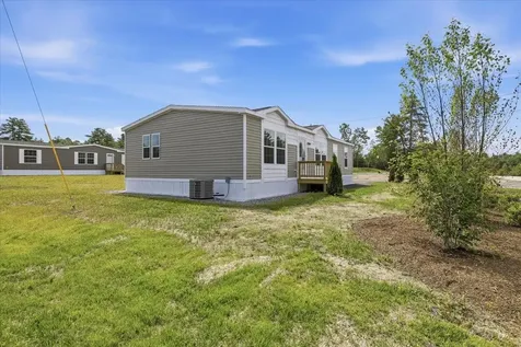 2 Wentworth Avenue Tilton NH 03276