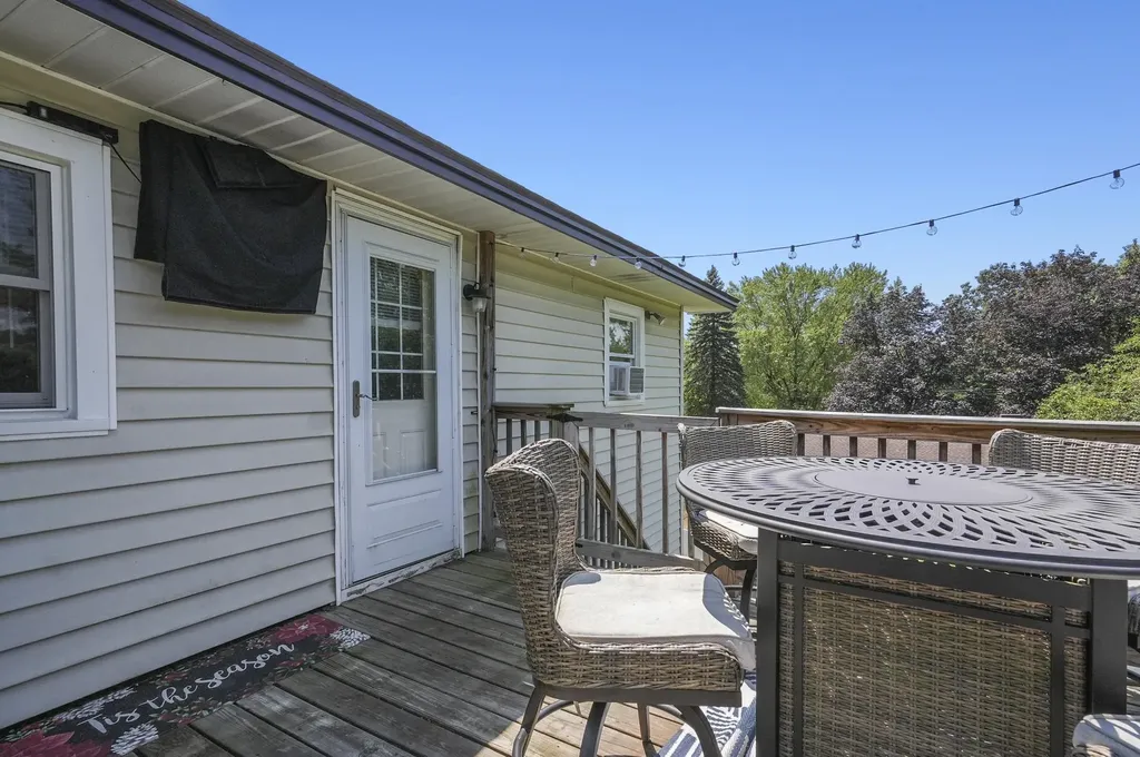 1 Tate Street Hudson NH 03051